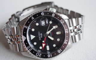 Seiko GMT automatic SSKOO1K1