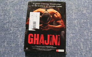 DVD :  	Ghajini (2008) - enkku tekstit - hindi leffa