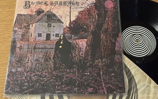 Black Sabbath – Black Sabbath (UK 1971 LP)