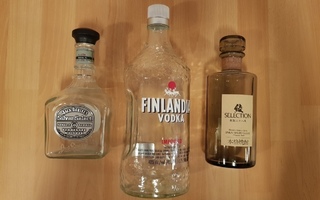 3 tyhjää pulloa, mm. Finlandia vodka 1,75l