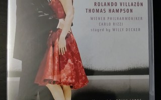 Giuseppe Verdi - La Traviata (uusi-DVD) ooppera