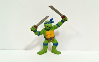 Teenage Mutant Ninja Turtles Leonardo figuuri (1990, Bully)