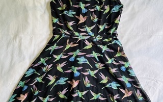 Kolibri mekko, uudenveroinen, Iska London, koko 40