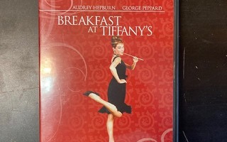 Aamiainen Tiffanylla (anniversary edition) DVD