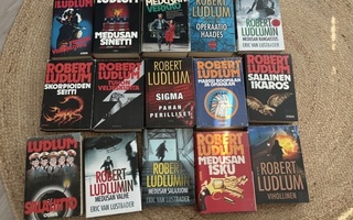 36 x Robert Ludlum