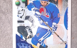 1994-95 Pinnacle #39 Andrei Kovalenko hockey card