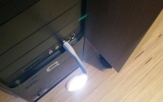 2kpl USB PORT LIGHT  LED LAMPPUJA UUSIA
