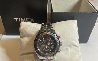 TIMEX CHRONOGRAPH