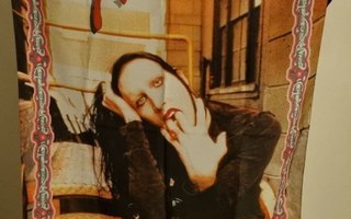 Harvinainen Marilyn Manson seinälippu