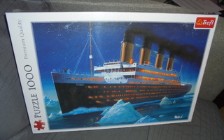Palapeli Titanic 1000 palaa
