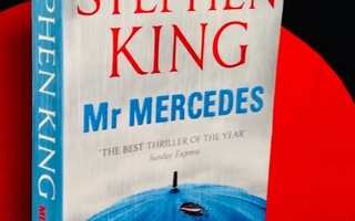 Mr MERCEDES Stephen King Toimitus Kulut SISÄLTYY =0€ UUSI-