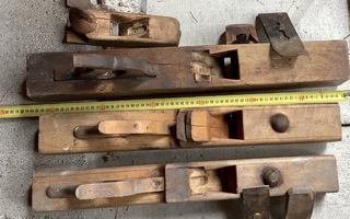 Vanhoja työkaluja höyliä