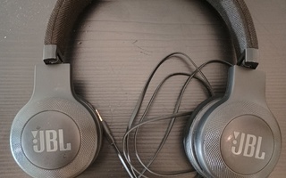 JBL Kuulokkeet