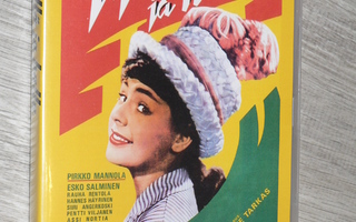 Tyttö ja hattu - DVD