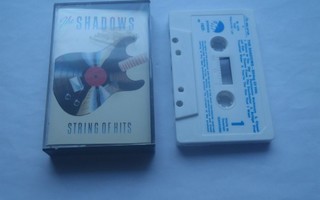 THE SHADOWS - STRING OF HITS c-kasetti ( Hyvä kunto )