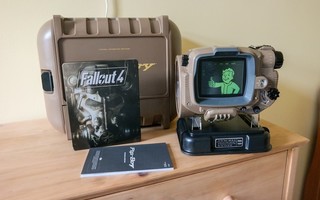 FALLOUT PIPBOY in case - HEAD HUNTER STORE.