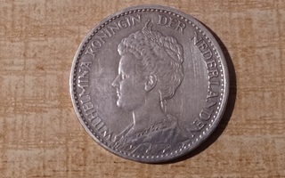 1 gulden 1915 Hollanti. KM# 148. Hopea 945. KL 9/7 (K)