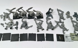 Warhammer Fantasy - 15kpl Orc Boyz [F52]