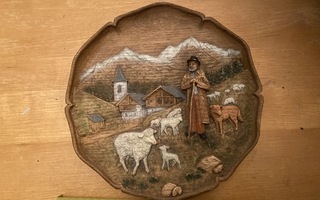 Puinen lautanen lampaat ja lammaspaimen antiikki