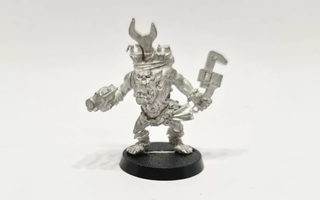 WH40K - Ork Spanner Boy [S4]