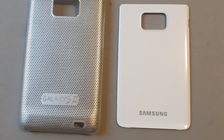 Samsung I9100 Galaxy S II   Akuntakakansi  Valkoinen + Suoja