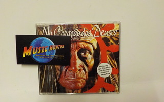 Andre Moraes, Igor Cavalera, Andreas Kisser - No coracao CDS