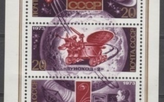 (S1484) USSR, 1973 (Cosmonauts' Day). SS. MNH**