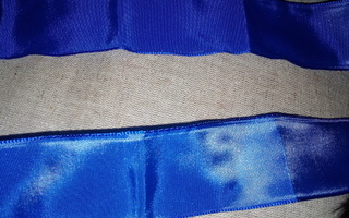 Sininen muotoiltava satiininauha 100cm