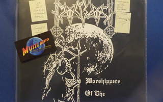 MOONBLOOD - WORSHIPPERS OF THE GRIM SEPULCHRAL MOON UUSI 2LP