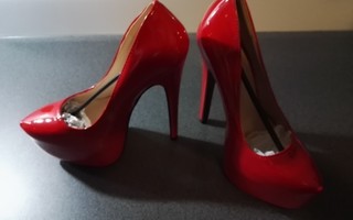 Candy Shoes: Punaiset korkokengät (35) _30