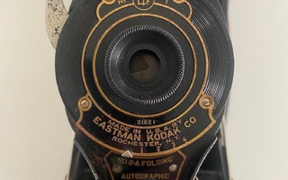 Kodak No 2A Folding Autographic Brownie