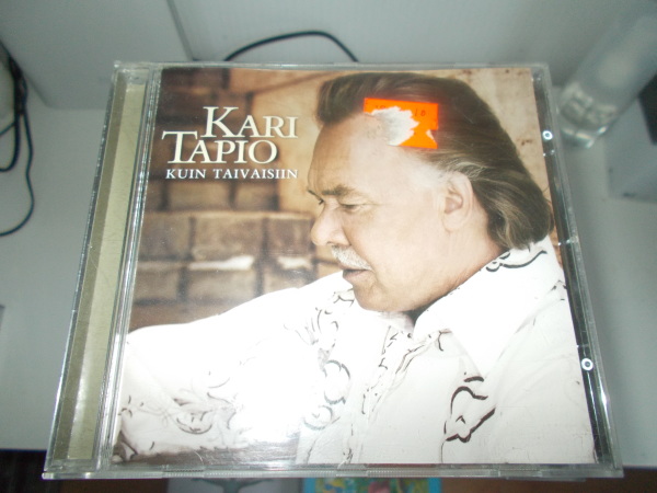 CD KARI TAPIO ** KUIN TAIVAISIIN ** 