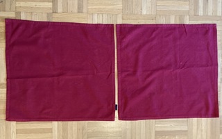 2 kpl punainen lautasliina / tabletti 49 x 45 cm