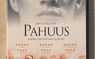 Jan Guilloun PAHUUS (2003) Gustaf Skarsgård (UUSI)