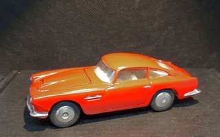Corgi Toys Aston Martin D.B.4