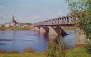 Rovaniemi kirkko ja silta Lappi