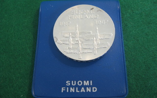 10 mk hopea juhlaraha Itsenäisyys 50 v. - 1967
