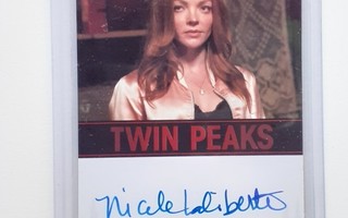2018 Rittenhouse Twin Peaks Nicole LaLiberte as Darya