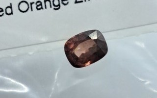 1.59ct Oranssi Zirkonia/Zircon Jalokivi