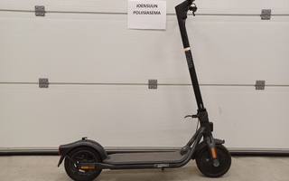 Sähköpotkulauta Ninebot powered by Segway