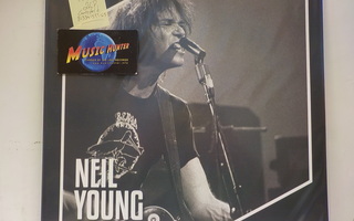 NEIL YOUNG - TOUCH THE SKY UUSI 2 LP