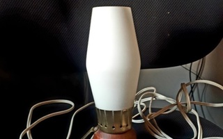 Pöytälamppu -50-luku (S:  G. Holman)-Tiikki, messinki, lasi