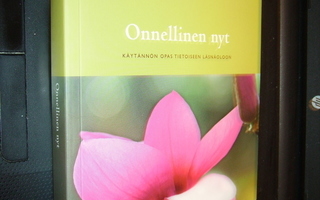 Titti Holmer : Onnellinen nyt ( 1 p. 2011 ) EIPK !