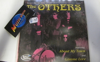 OTHERS - ABOUT MY TOWN / GIMME LOVE 7'' SINGLE UUSI '97