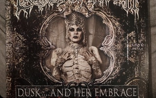 Cradle of filth: Dusk... and her embrace -the original sin