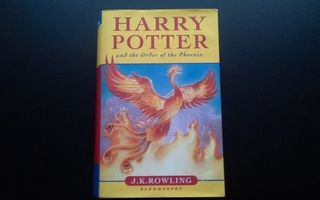Harry Potter and the Order of the Phoenix kirja 766 sivua