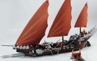 LEGO LORD OF THE RINGS - Pirate ship  - HEAD HUNTER STORE.