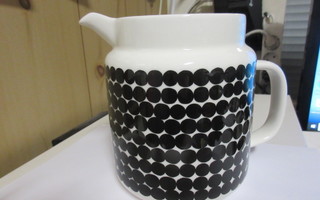 MARIMEKKO SIIRTOLAPUUTARHA PITCHER 1,5 L - UUSI