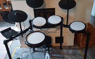 Alesis Nitro Max Kit, sähkörummut