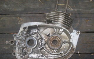 Jawa 353 (250 cc) moottorin lohko
